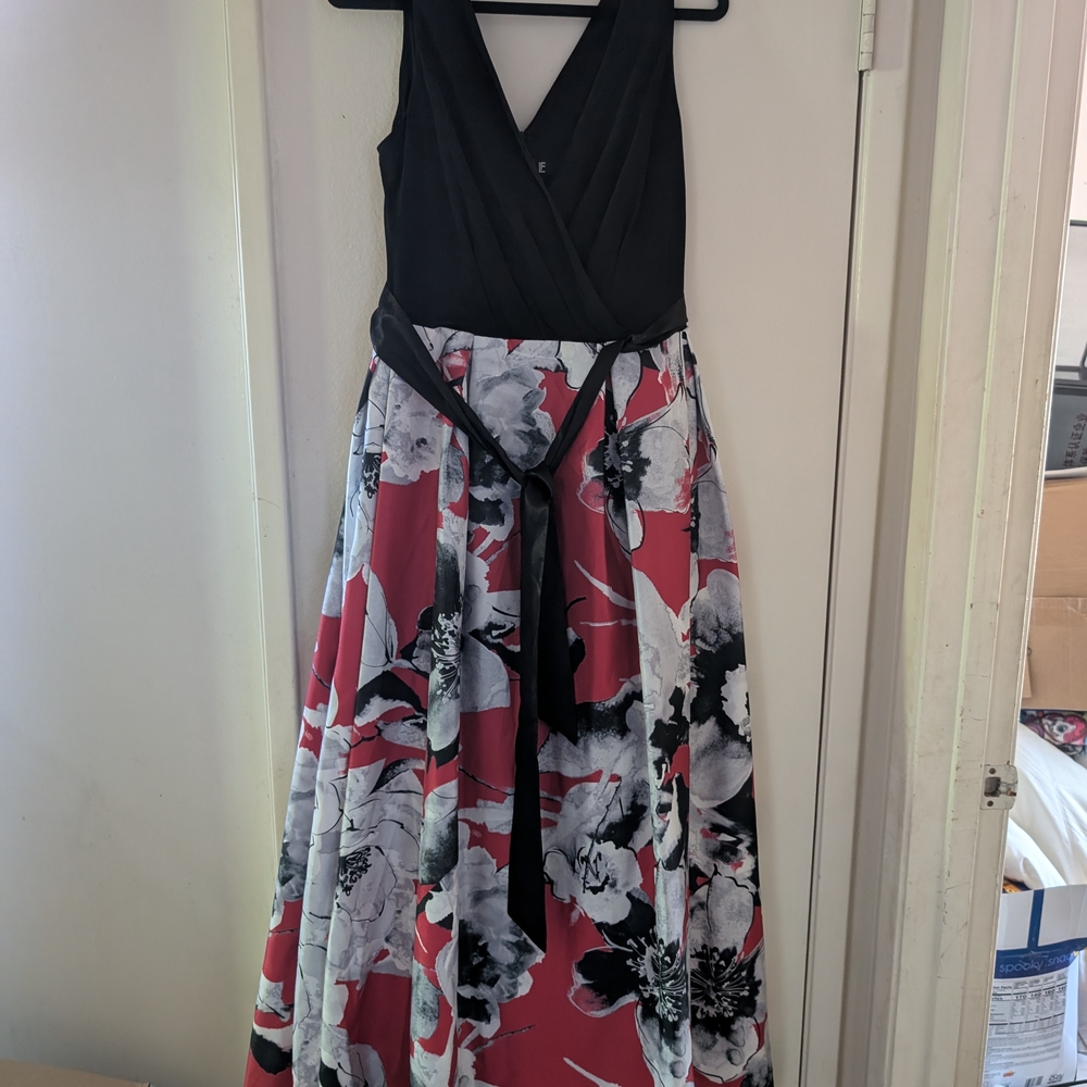 Leslie Fay Black and Red Floral Maxi Dress